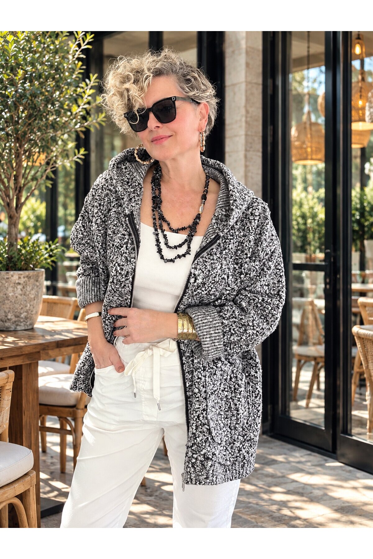 Lilly | İthal Buklet Kapüşonlu Asimetrik Mont Grey