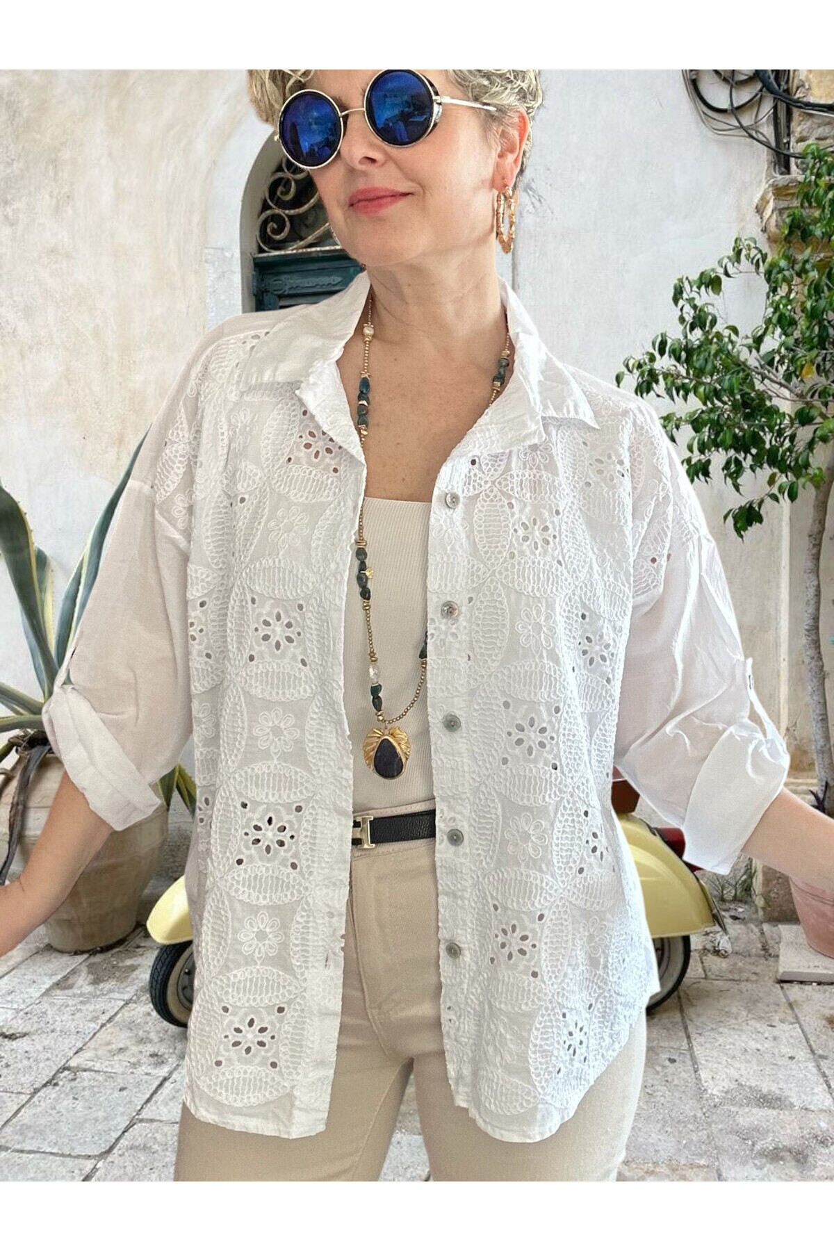 Mayya İtalyan Çiçek Fisto Detaylı Gömlek Beyaz