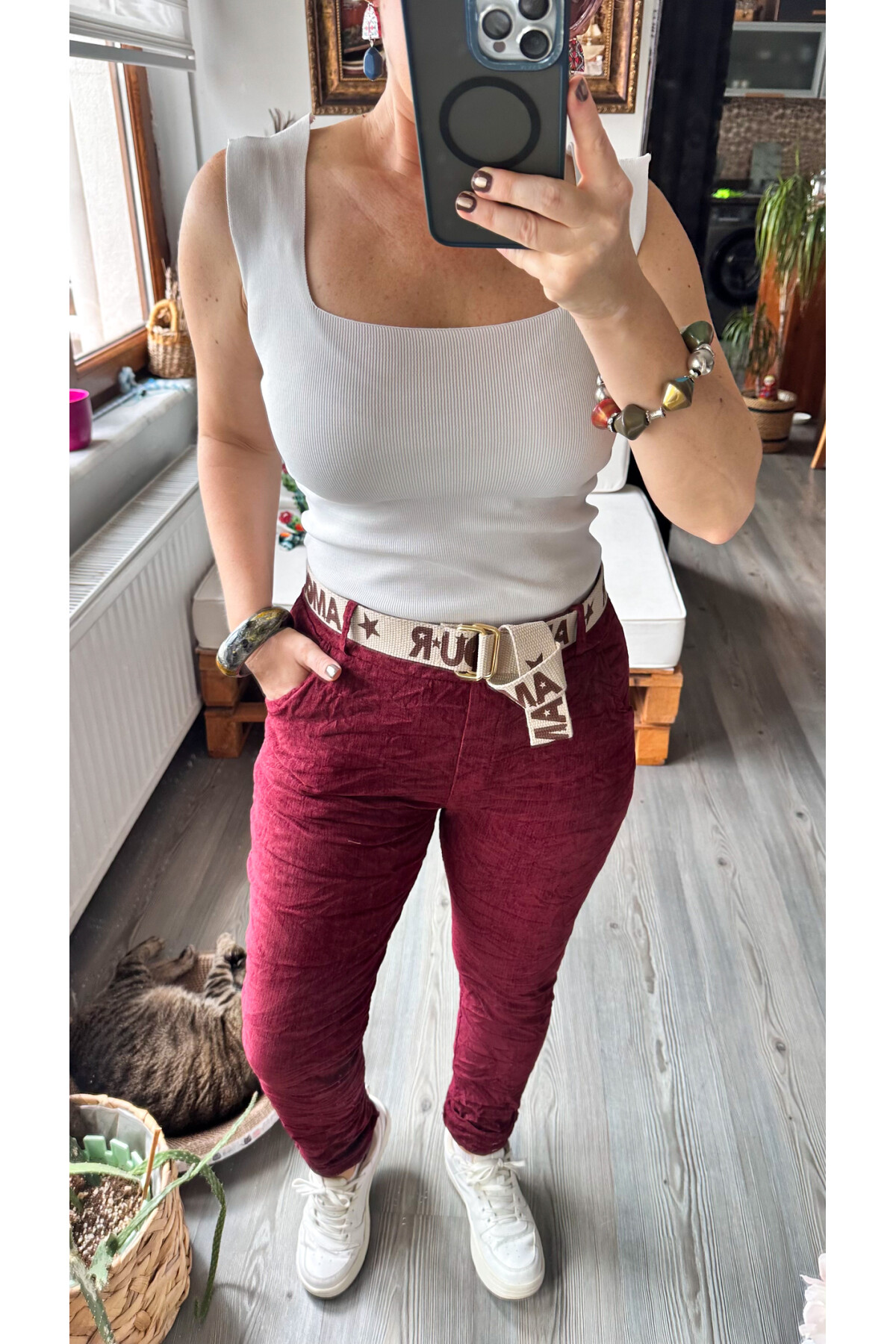 Amour İtalyan Sihirli Kemer Detaylı Pantolon Bordo