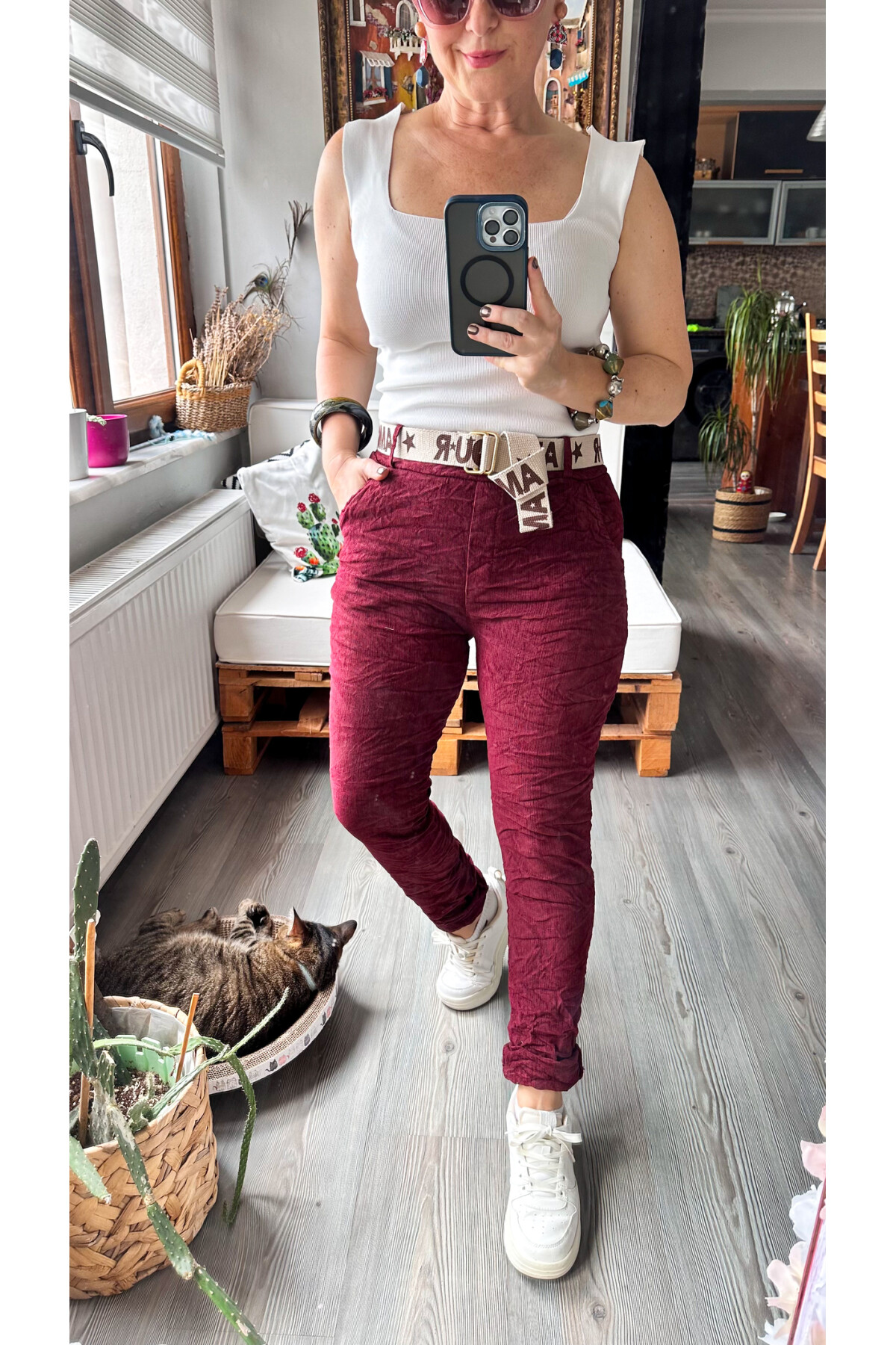 Amour İtalyan Sihirli Kemer Detaylı Pantolon Bordo