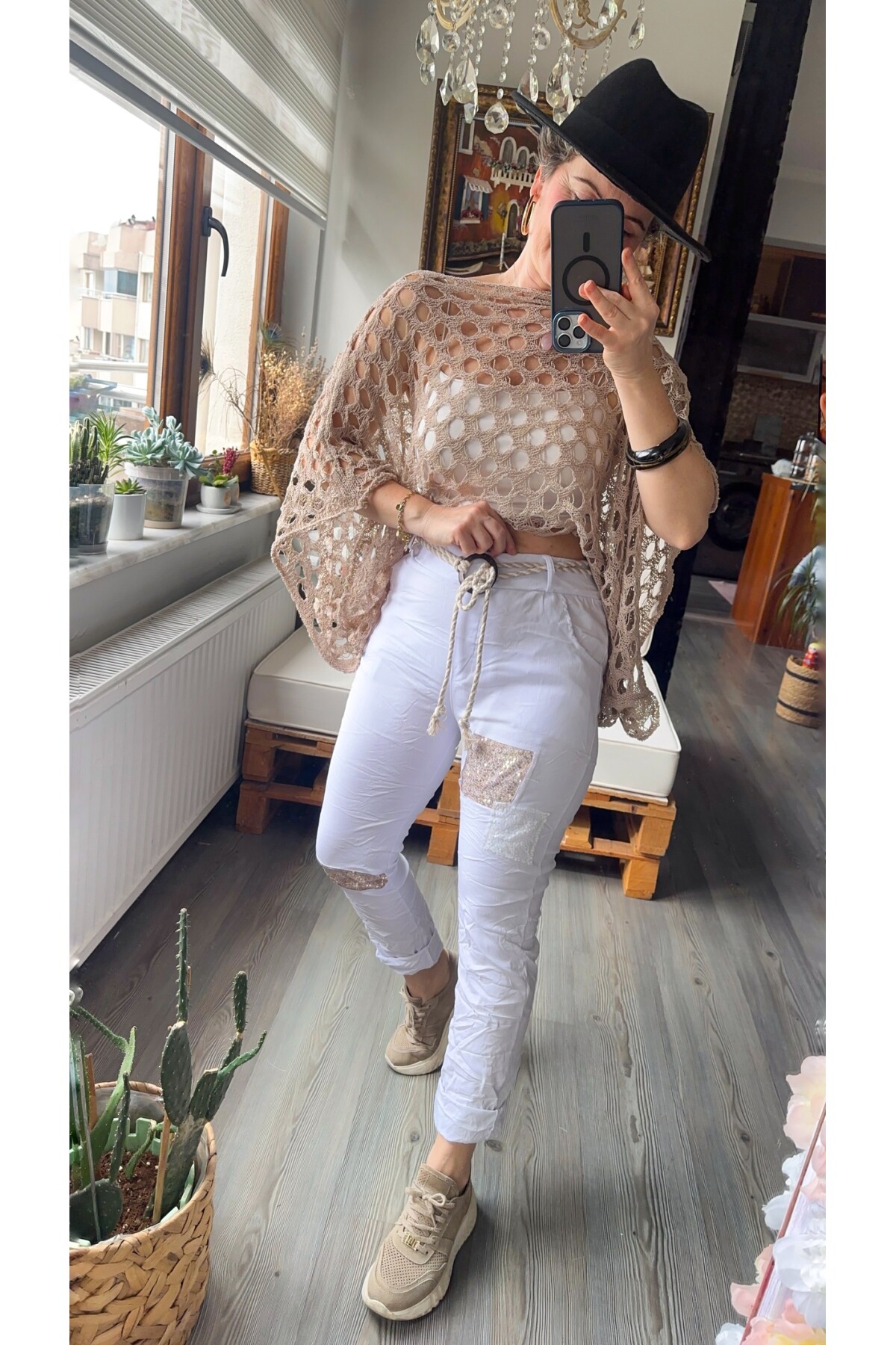 Cappo İtalyan Tokalı İp Detaylı Pul Şeritli Pantolon Beyaz