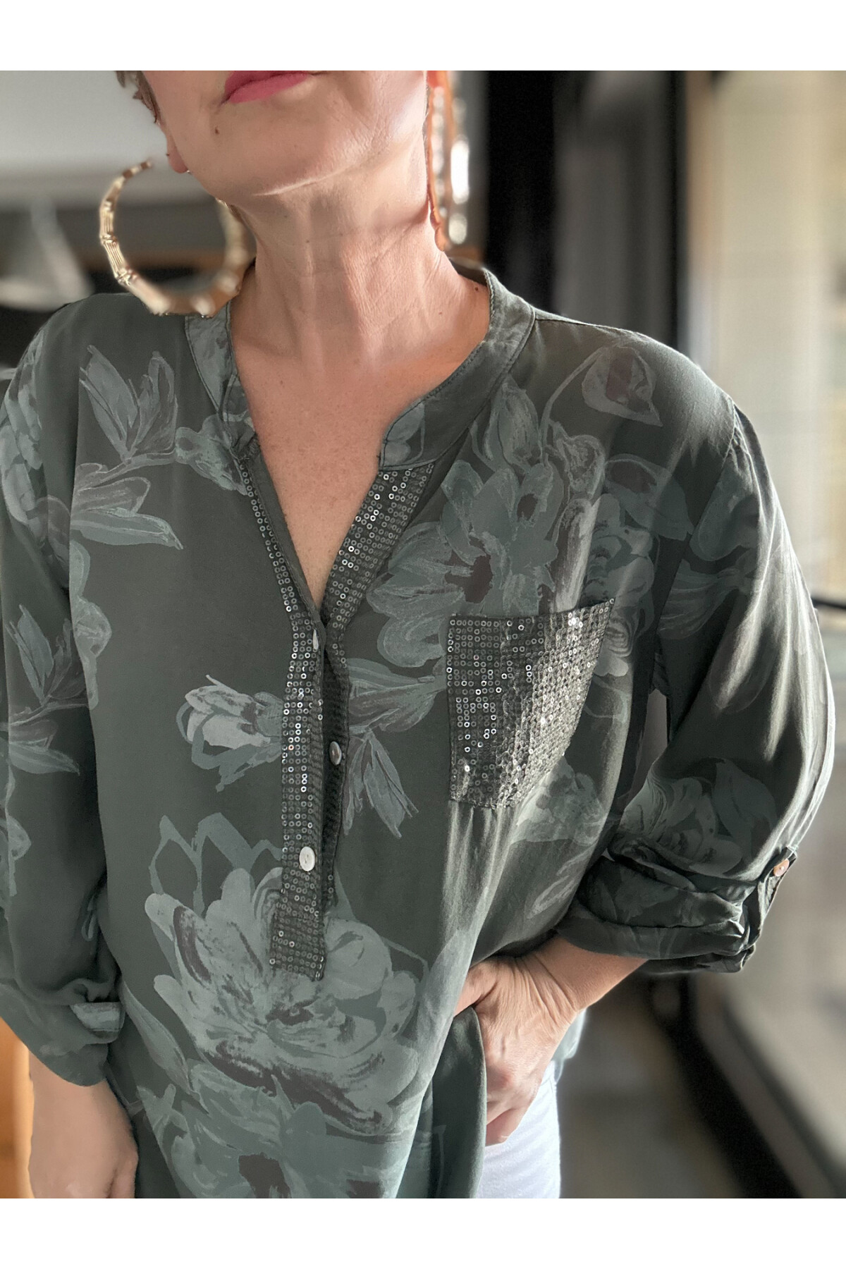 Della Manolya Desen Pul Detaylı Haki Yeşil İtalyan Gömlek