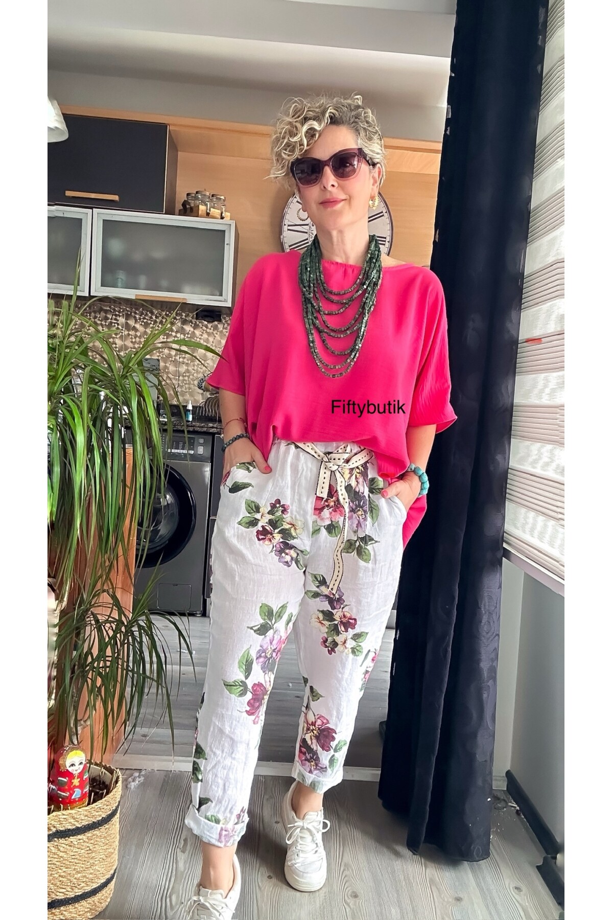 Delli İtalyan Çiçek Desen Beyaz Keten Pantolon