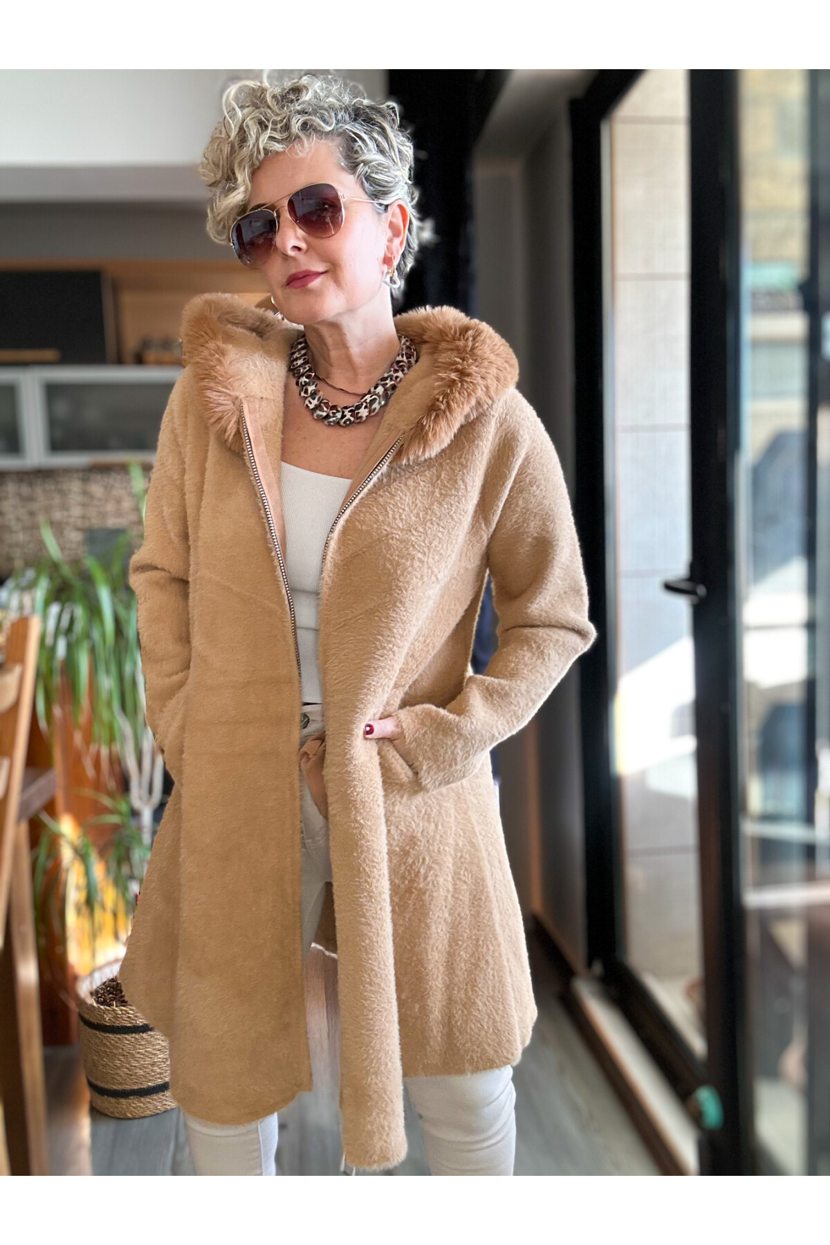 Firenze İthal Angore Kürk Kapşon A Kesim Detay Ceket Camel