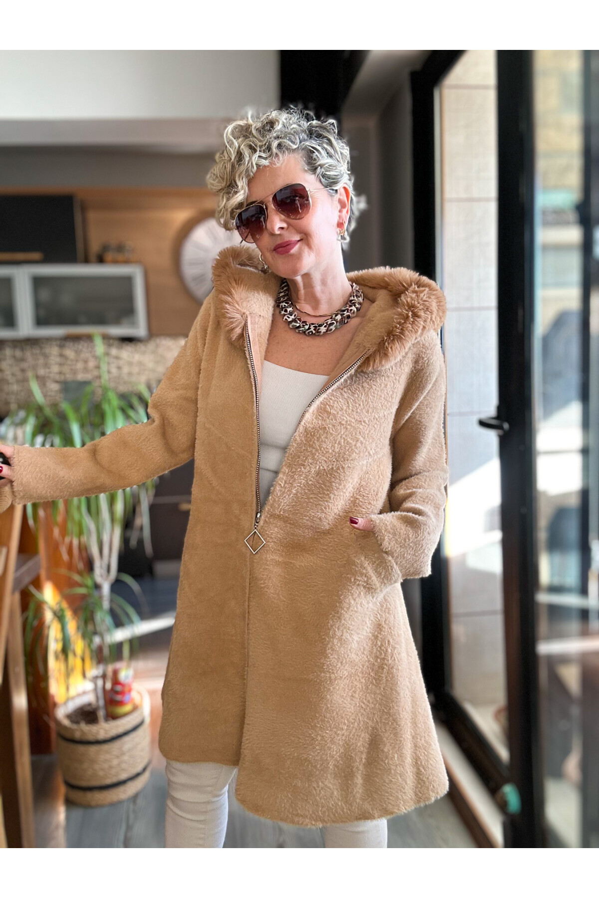 Firenze İthal Angore Kürk Kapşon A Kesim Detay Ceket Camel