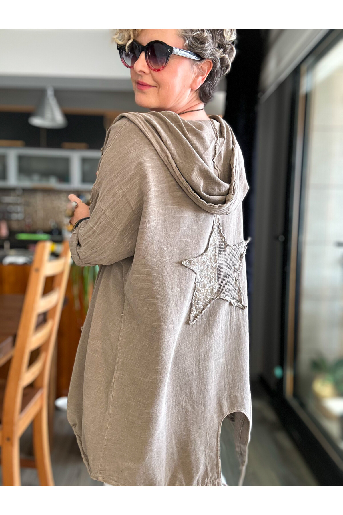 Que Tasarım Arka Star Pul Detay Kapşon Ceket Vizon