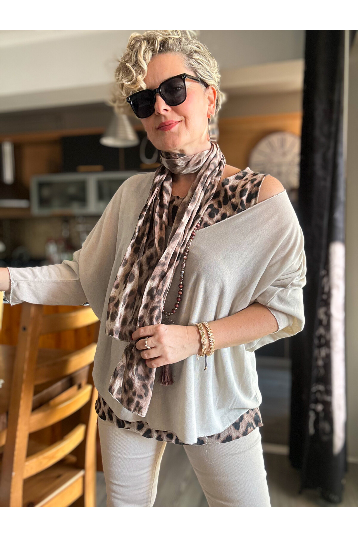 Roberta İtalyan Safari Desen Fularlı Atletli Triko Takım Beige