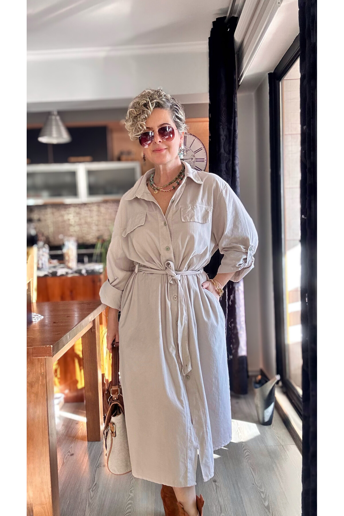 Savi İtalyan Gömlek Yaka İnce Fitil Kadife Elbise Taş