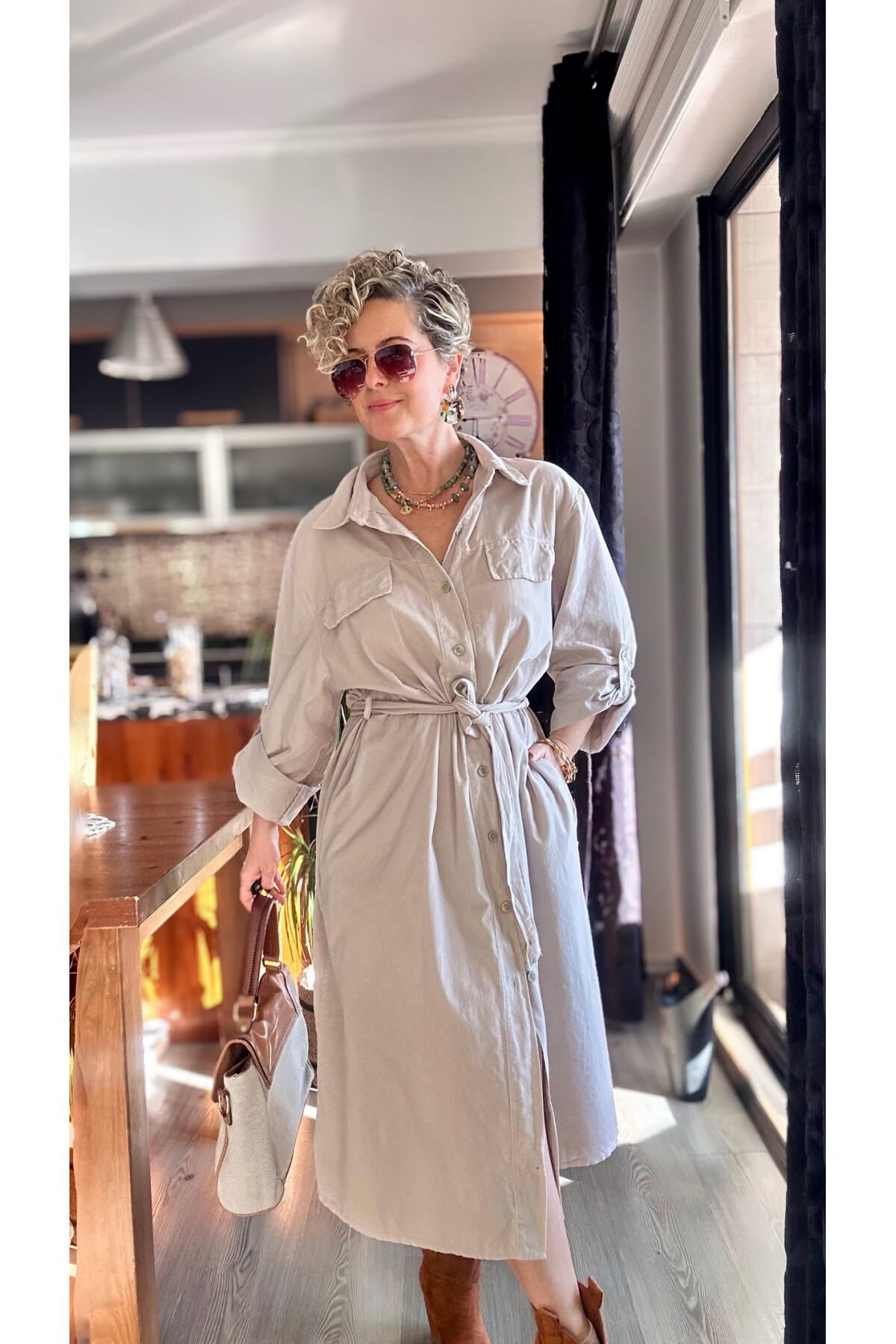 Savi İtalyan Gömlek Yaka İnce Fitil Kadife Elbise Taş