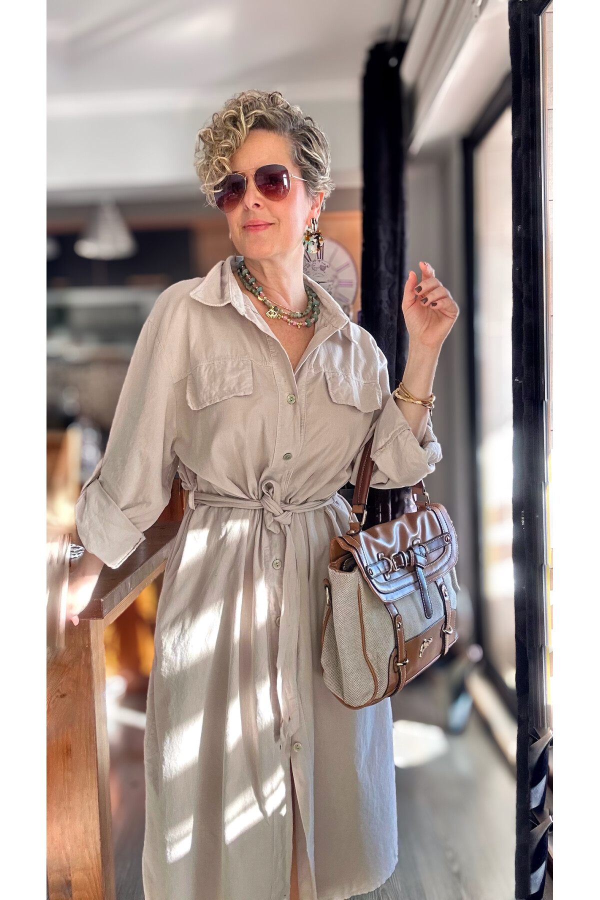 Savi İtalyan Gömlek Yaka İnce Fitil Kadife Elbise Taş