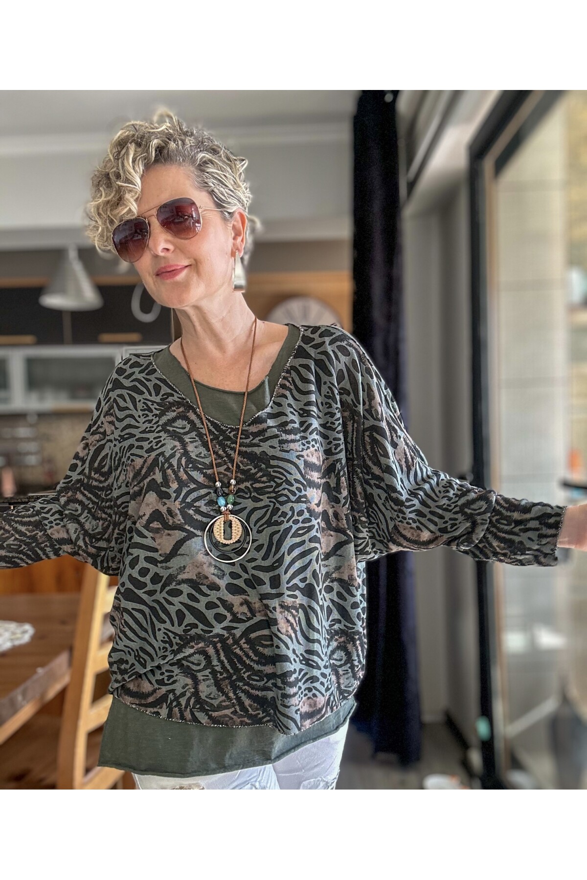 Vino İtalyan Kaplan Desen Kolyeli Bluz Takım Haki