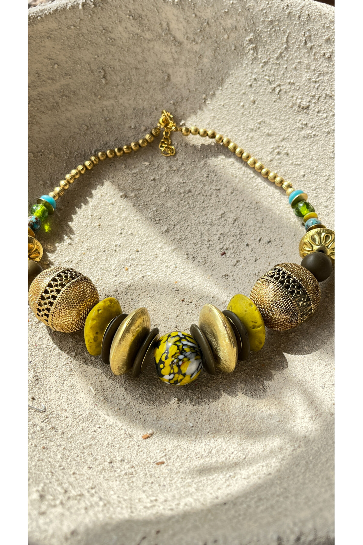 Cintura  Pirinç Cam Etnik Kolye Safran