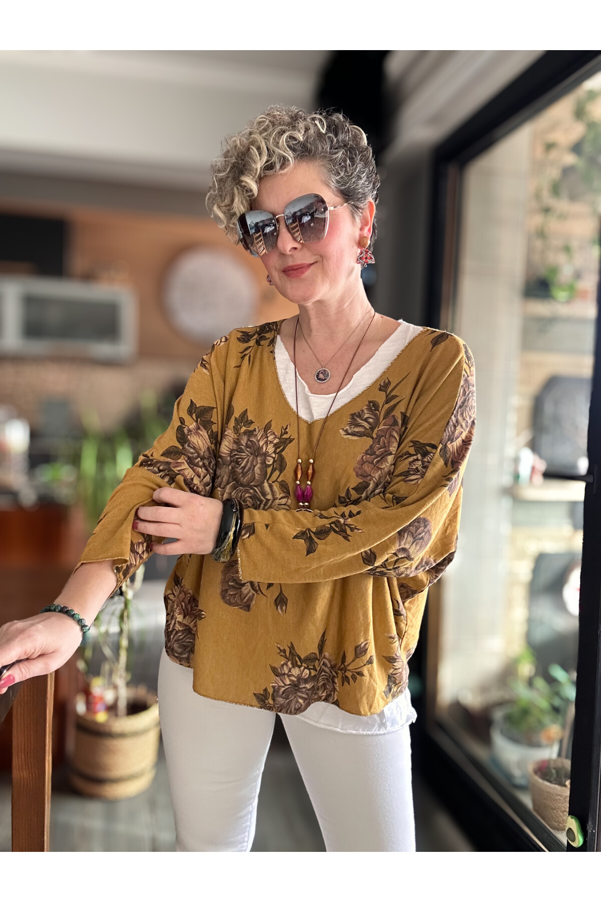 Ento Çiçek Desen Kolyeli İtalyan Bluz Hardal