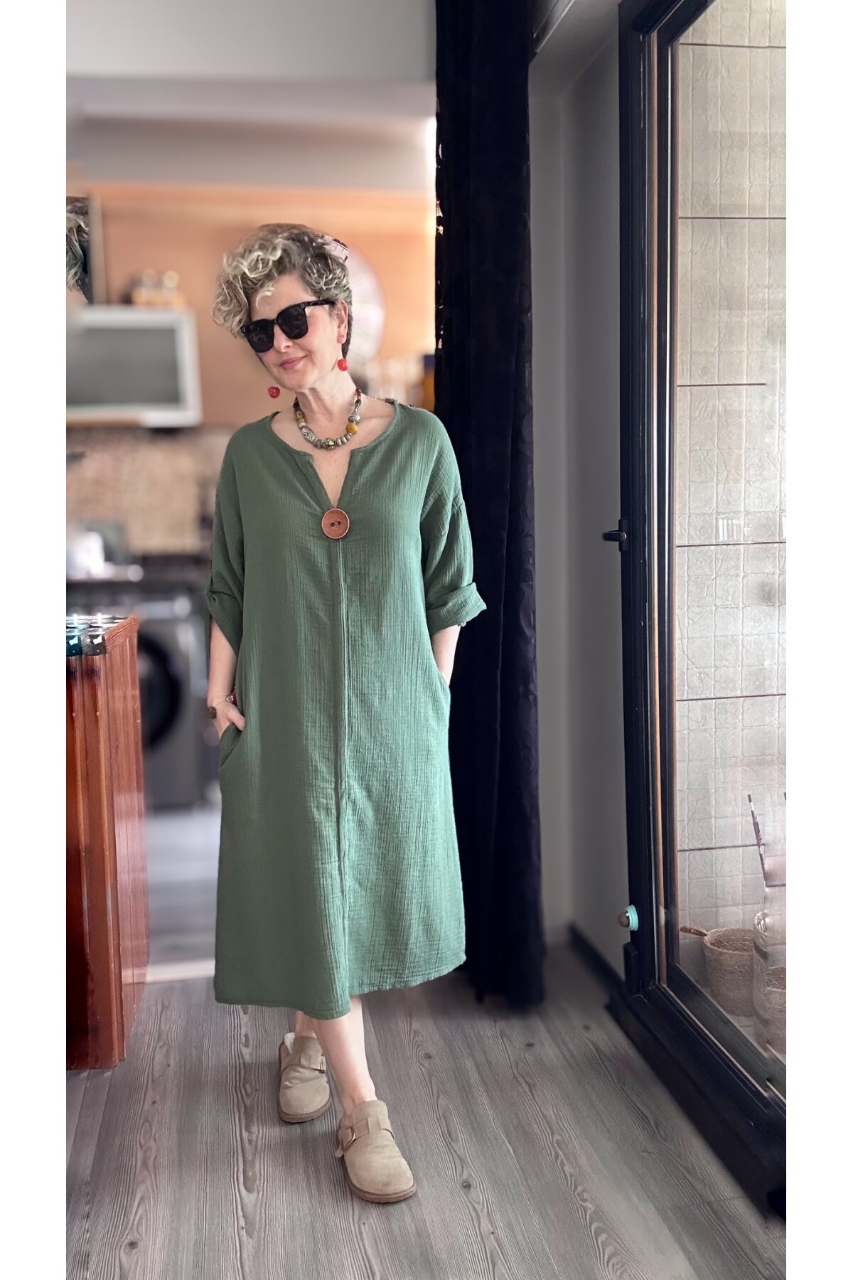 Faleria Müslin Tahta Düğme Elbise Haki