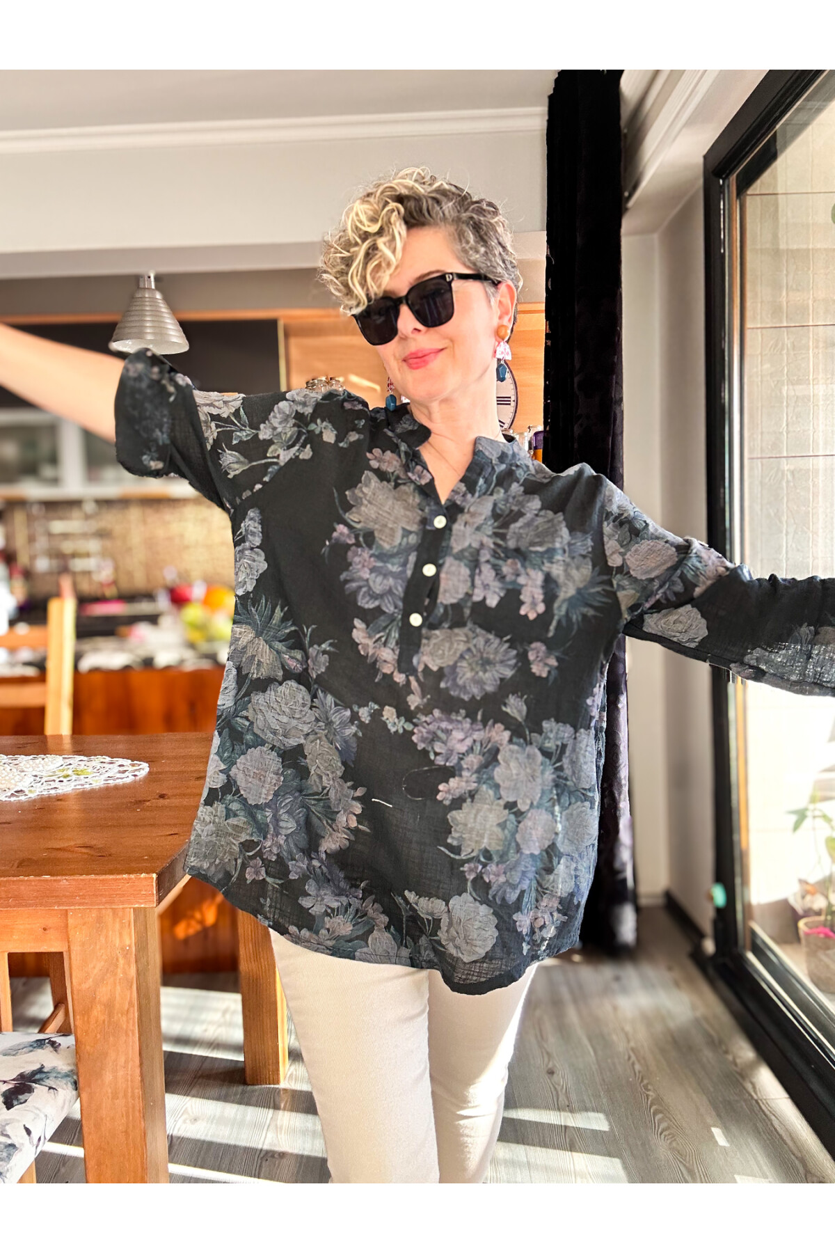 Felice Gül Desenli İtalyan Gömlek Siyah