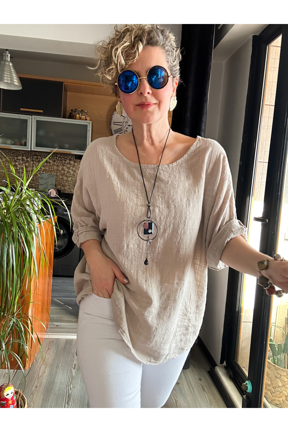 Fezza İthal Kolyeli Tasarım Bluz Beige