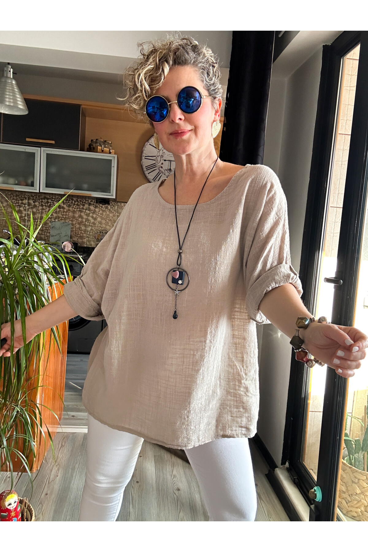 Fezza İthal Kolyeli Tasarım Bluz Beige