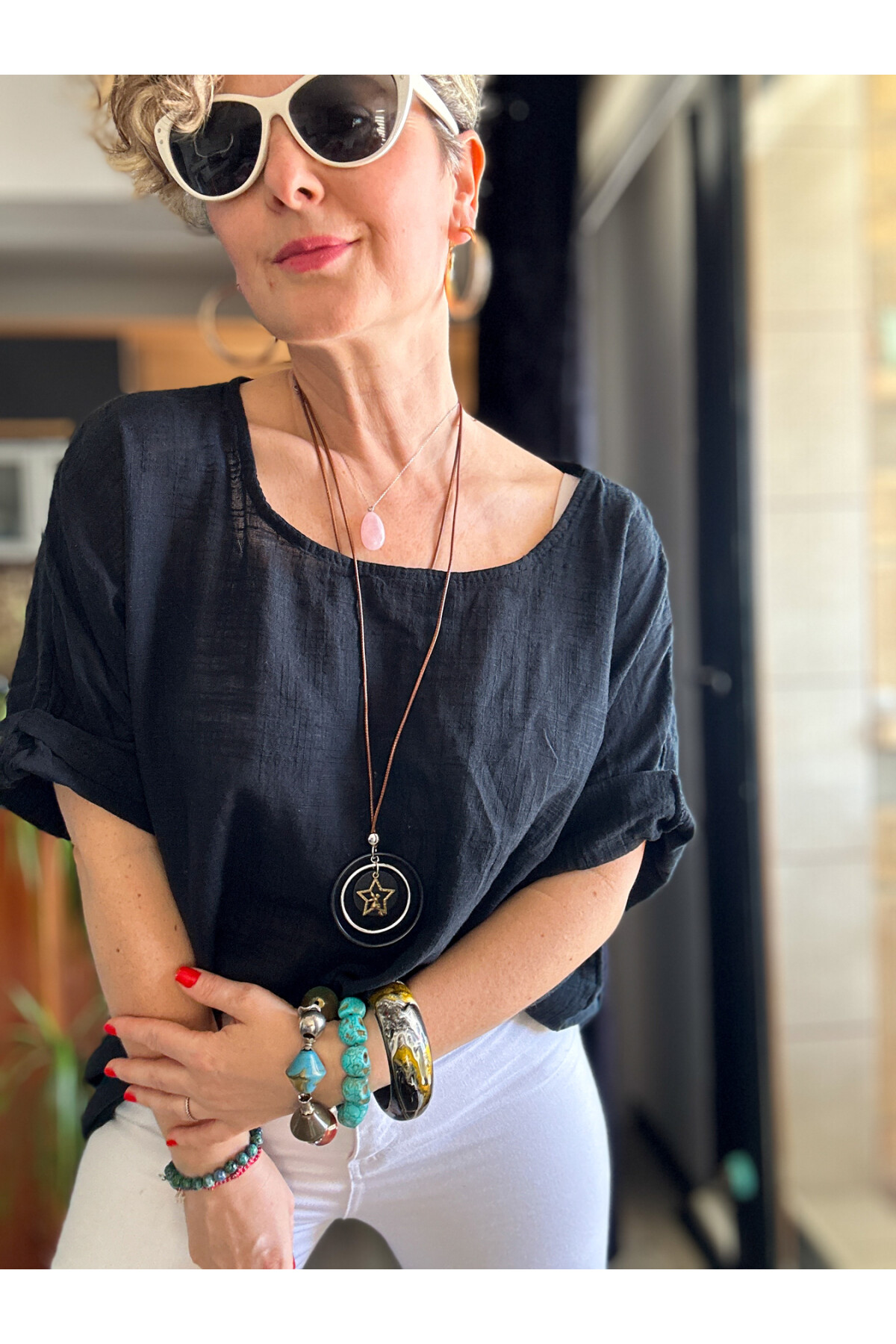 Fezza İthal Kolyeli Tasarım Bluz Siyah