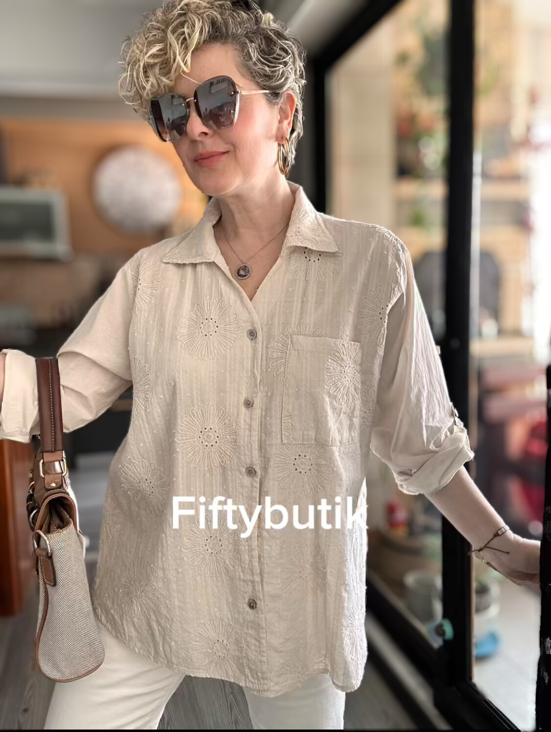 Gesso İtalyan Çiçek Fisto Detay Gömlek Beige