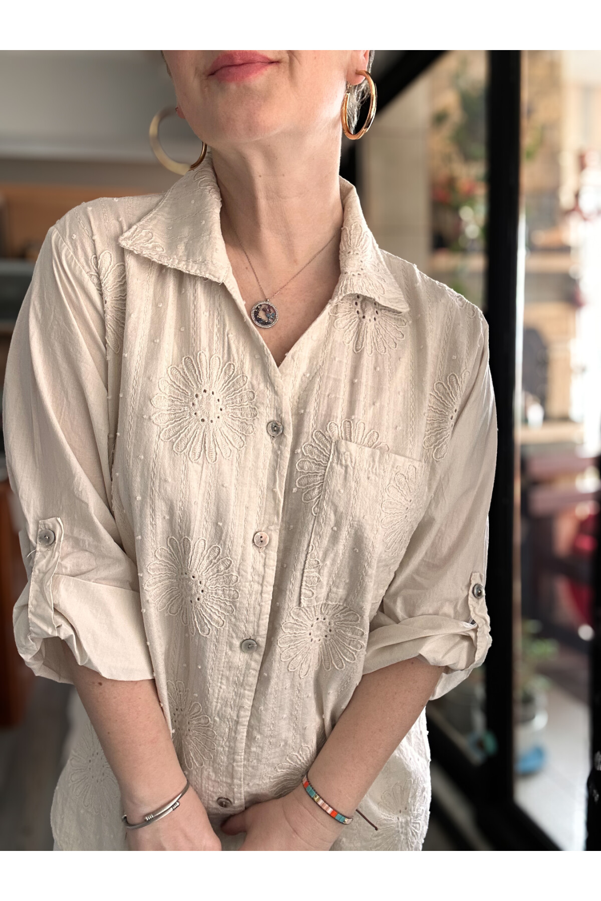Gesso İtalyan Çiçek Fisto Detay Gömlek Beige