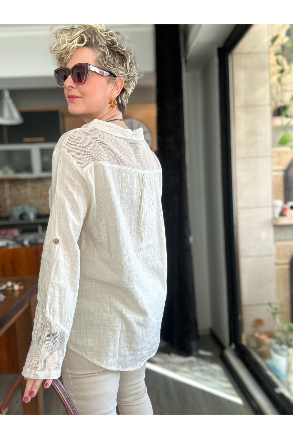 Jalli Tasarım Sırt File Detay Gömlek Bej