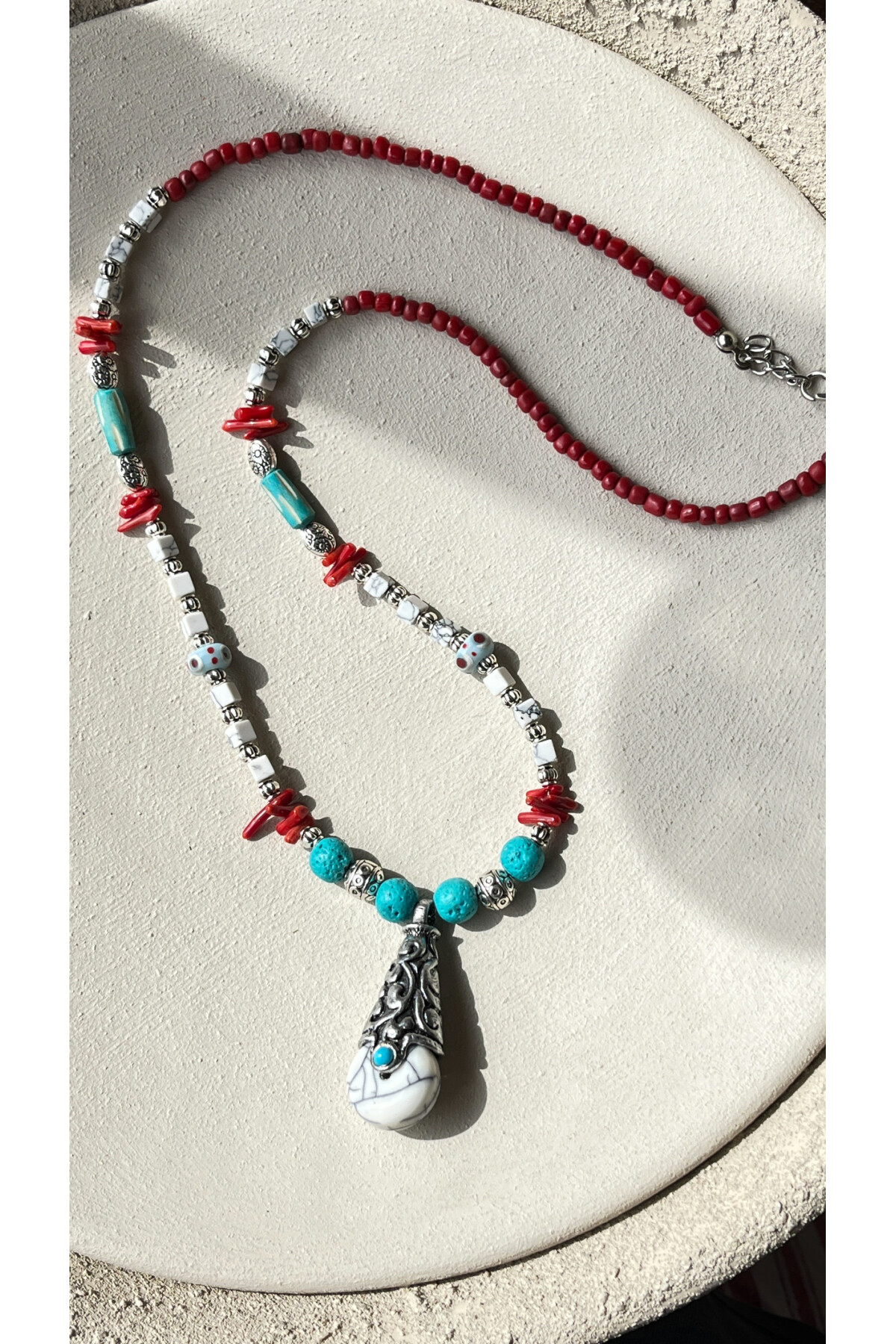 Lush Doğal Taş Etnik Kolye