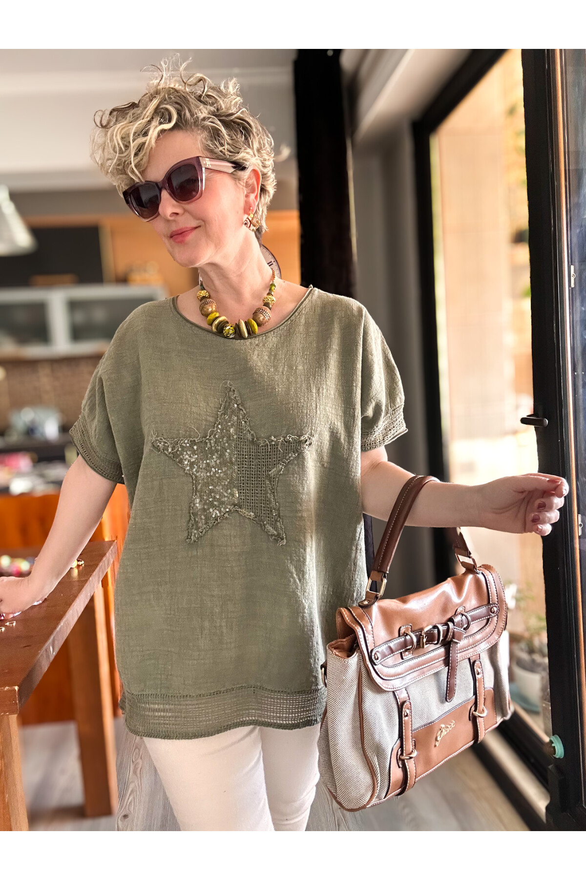 Mesa Yıldız Pul Detay Etek Ucu File Bluz Haki