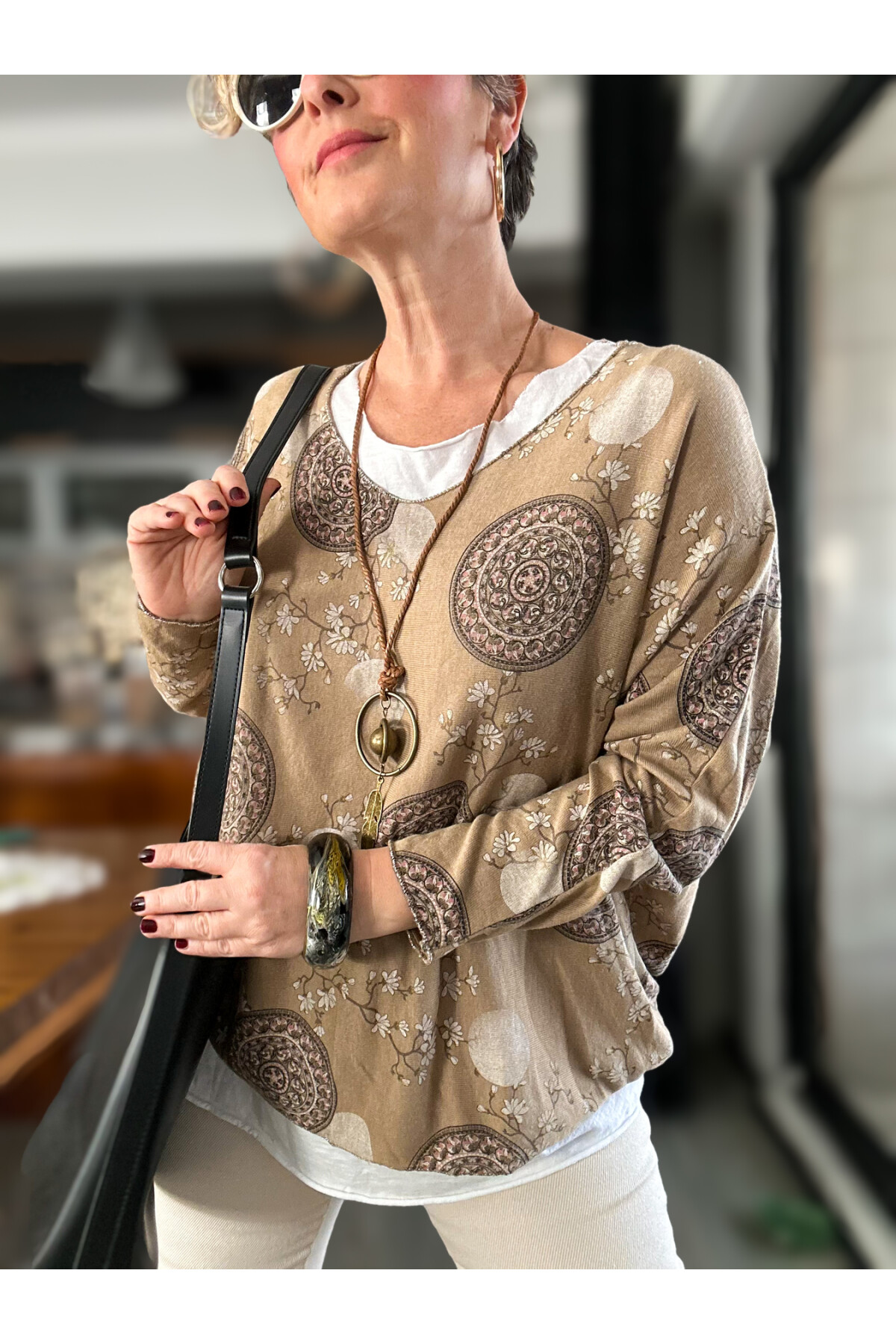 Mira Lotus Desen Kolyeli İtalyan Bluz Camel