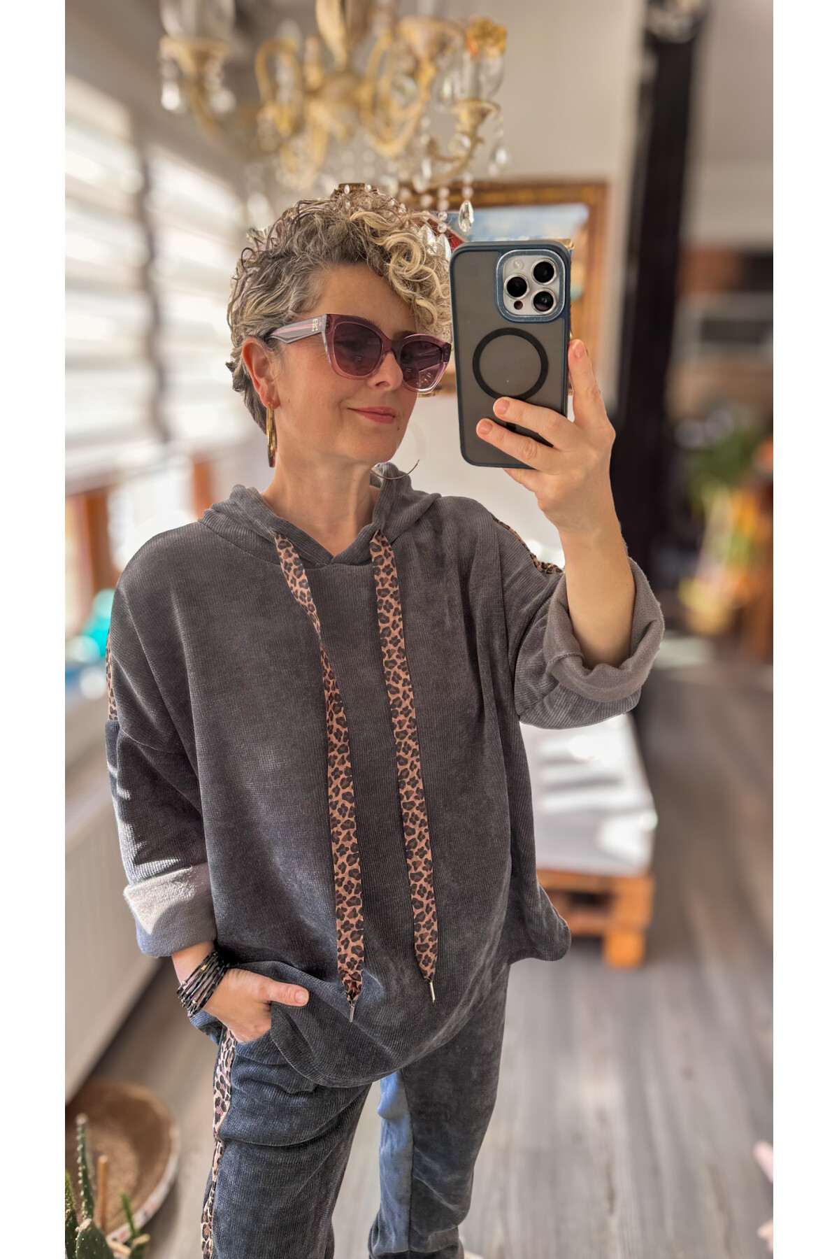 Muffin İtalyan Şönil Leopar Detay Takım Gri