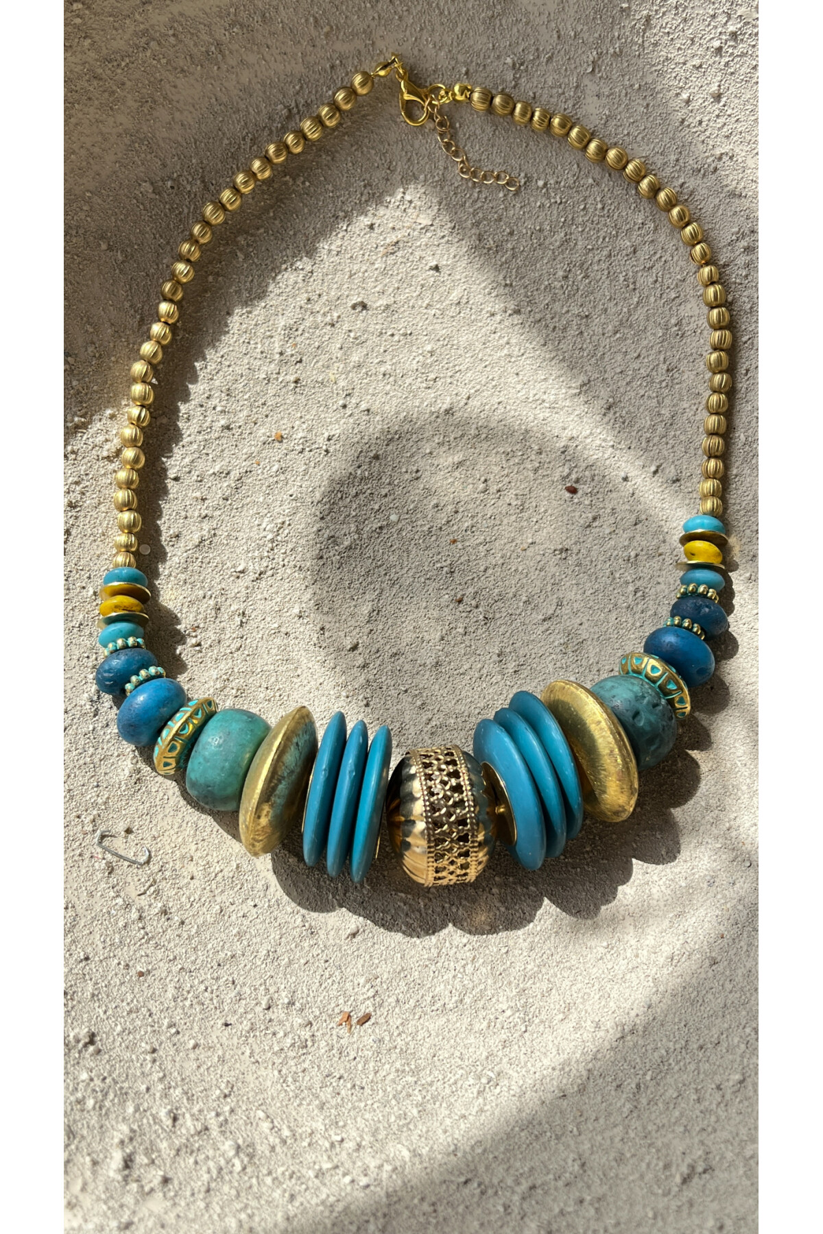 Nazil Pirinç Cam Etnik Kolye