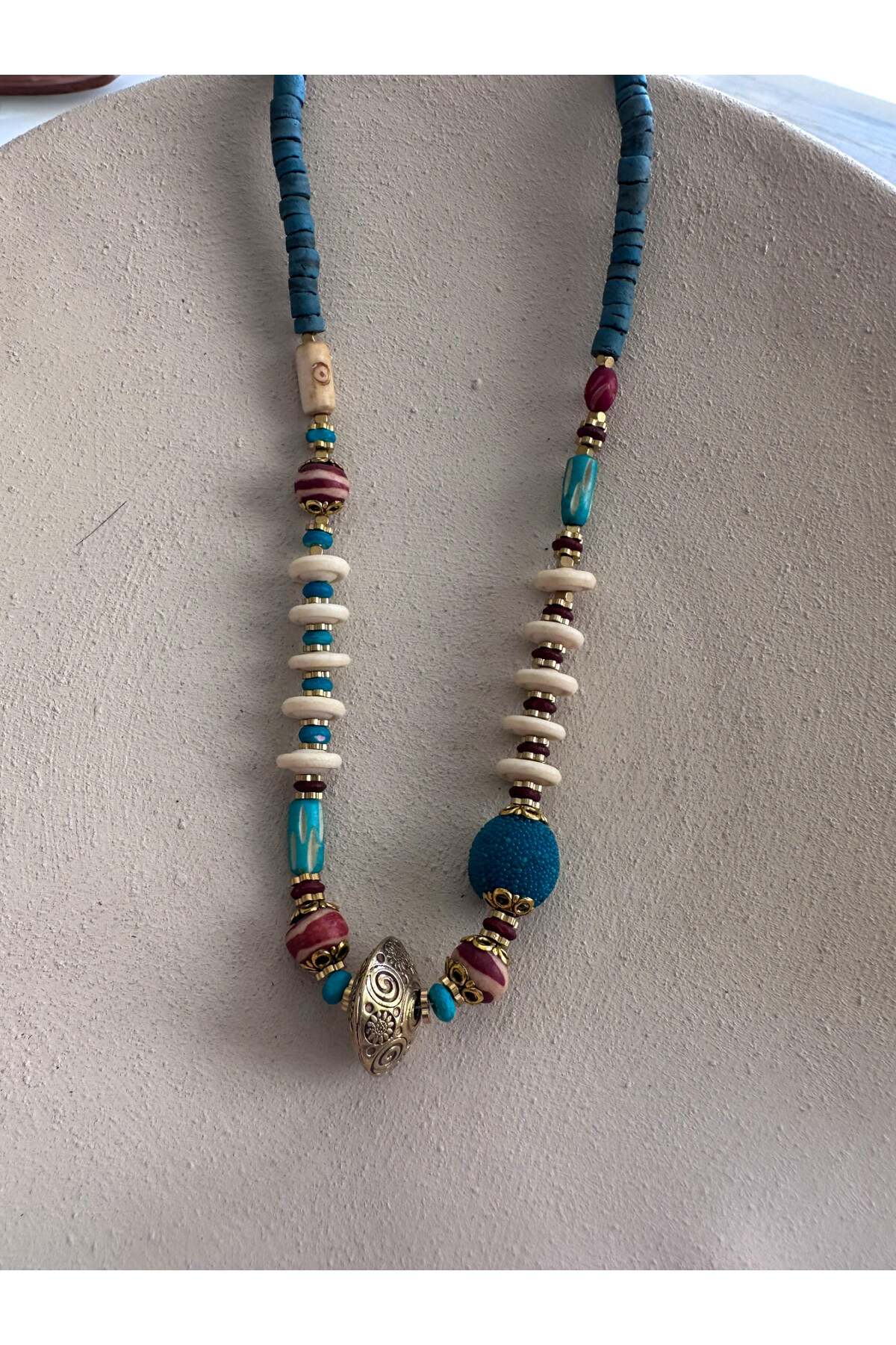 Silyam Doğal Taş Etnik Kolye