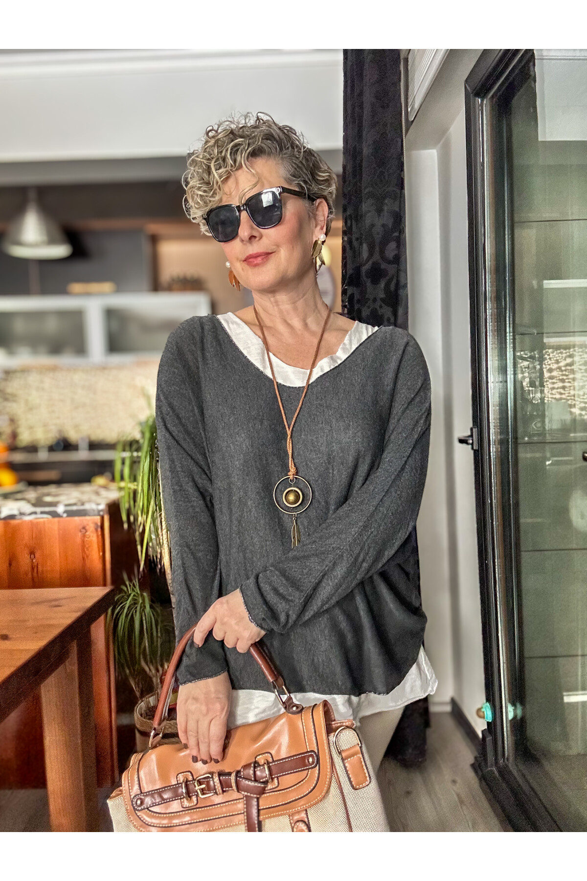 Sista Kolye Detay İtalyan Triko Bluz Nero