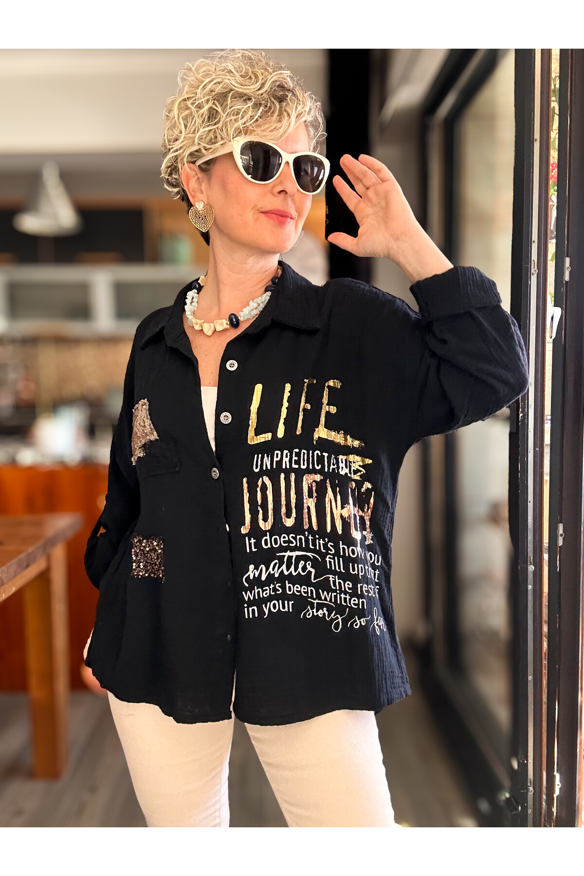 Anci İtalyan Pul Detaylı Gömlek Siyah