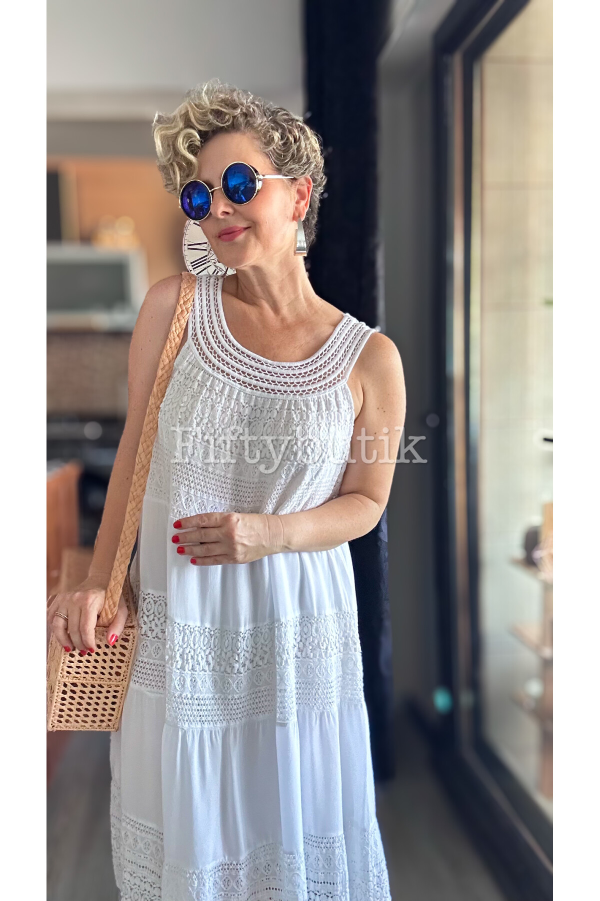 Azur İtalyan Dantel Detay Elbise Beyaz