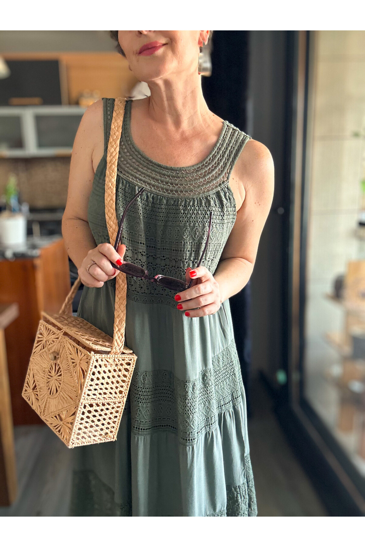 Azur İtalyan Dantel Detay Elbise Haki Yeşil