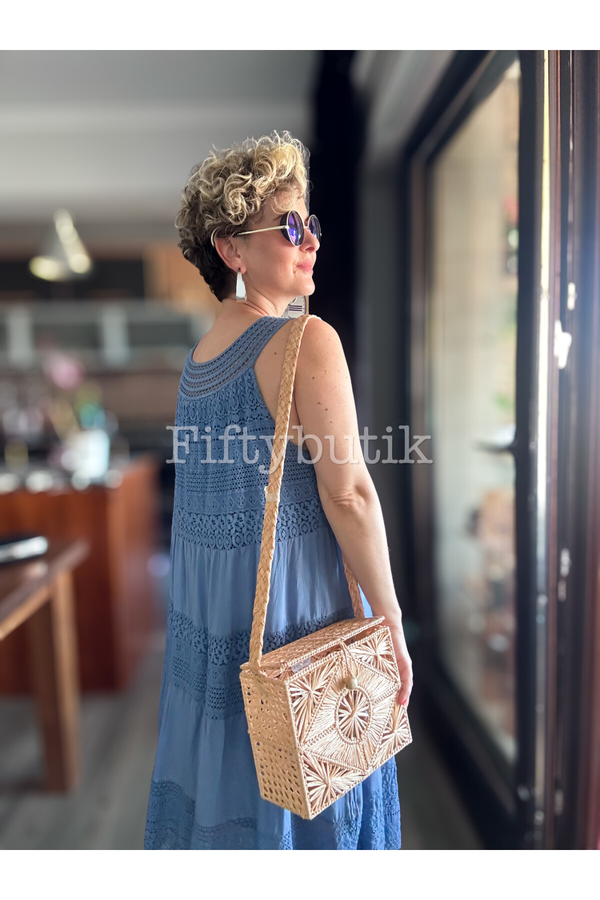 Azur İtalyan Dantel Detay Elbise İndigo Mavi