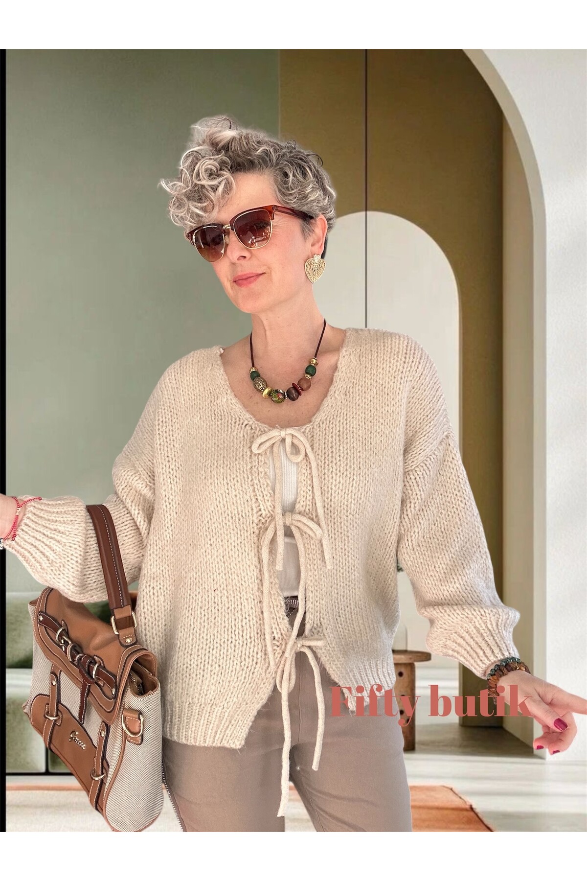 Blum Tasarım Bağcıklı Yün Hırka Ekru