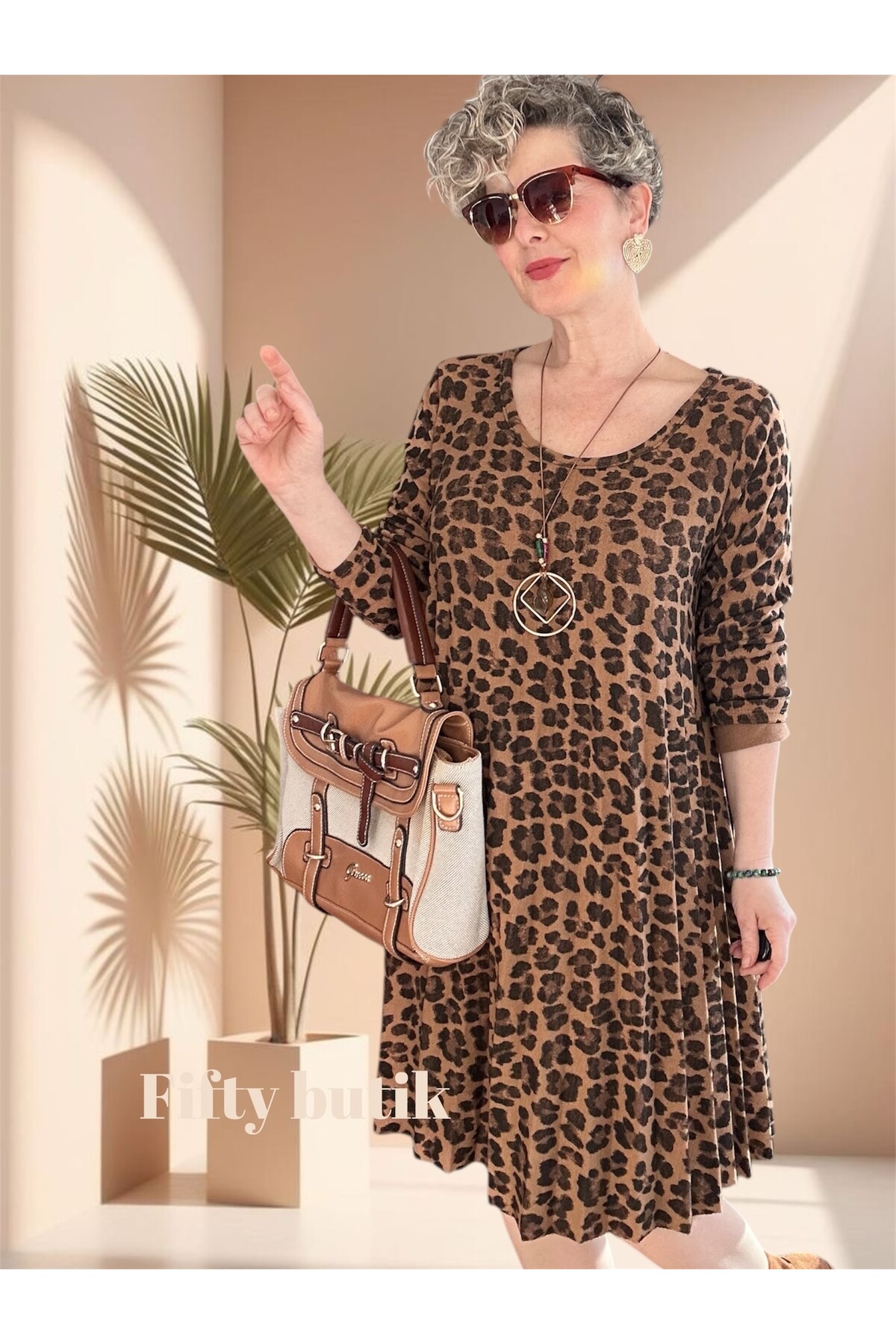 Dutti İtalyan Leopar Desen Kolyeli Pilise Elbise Cappuccino