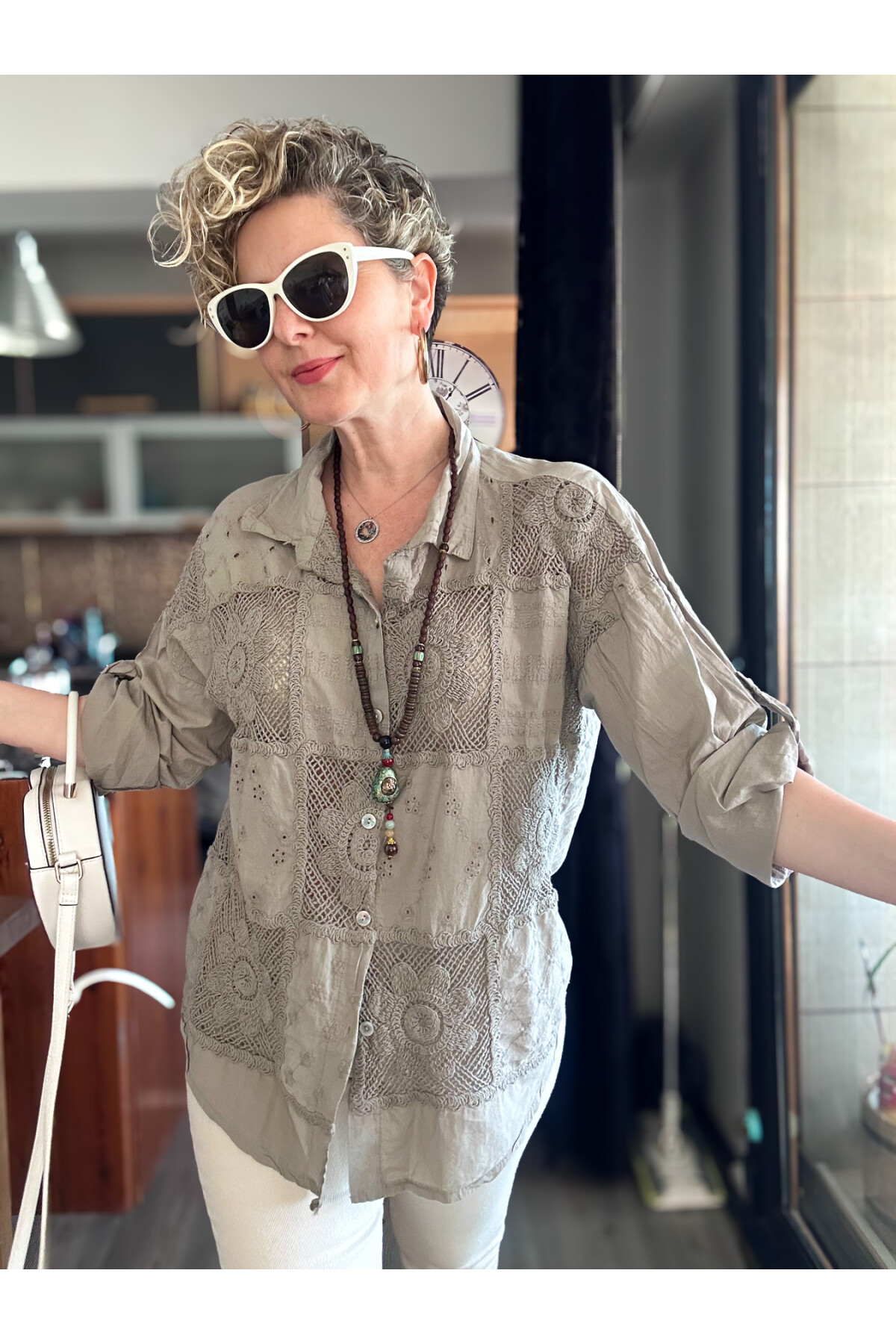 Eyyo İtalyan Fisto Kare Çiçek Desen Gömlek Vizon