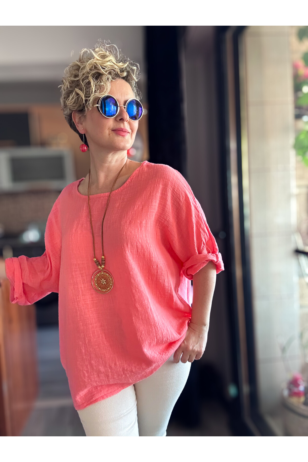 Fezza İthal Kolyeli Tasarım Bluz Mercan