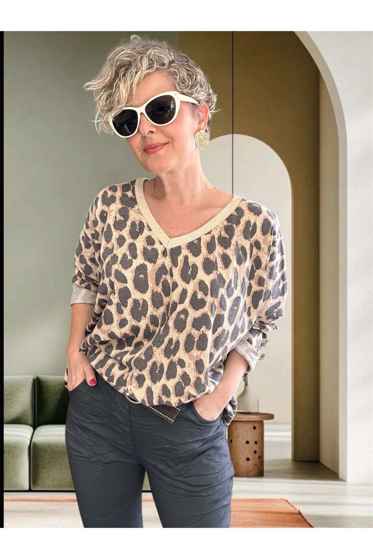 Hanna İtalyan Leopar Desen Simli Bluz Bej