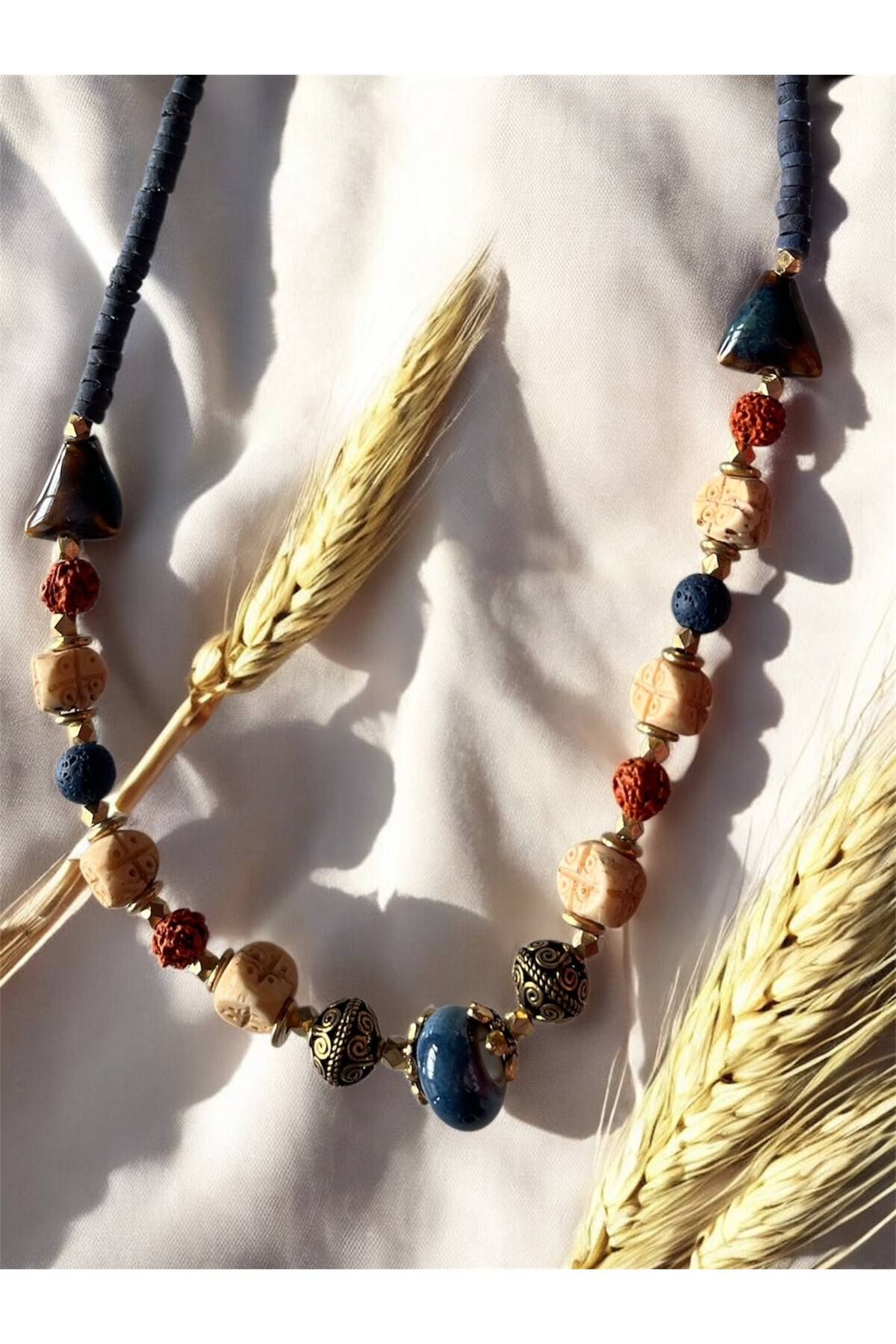 Lawe Pirinç Cam Etnik Kolye