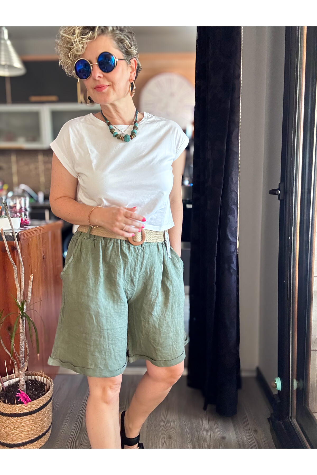 Lenasso İtalyan Stil Hasır Kemerli Keten Şort Haki