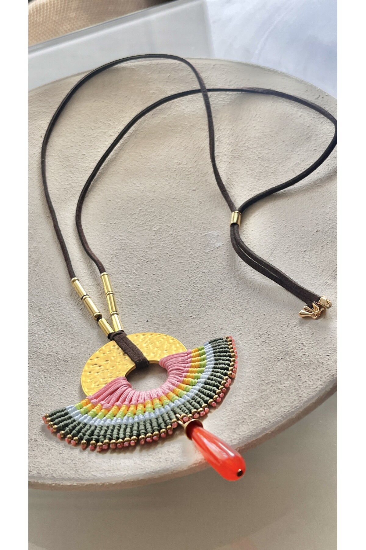 Liora Doğal Taş Etnik Kolye Pembe