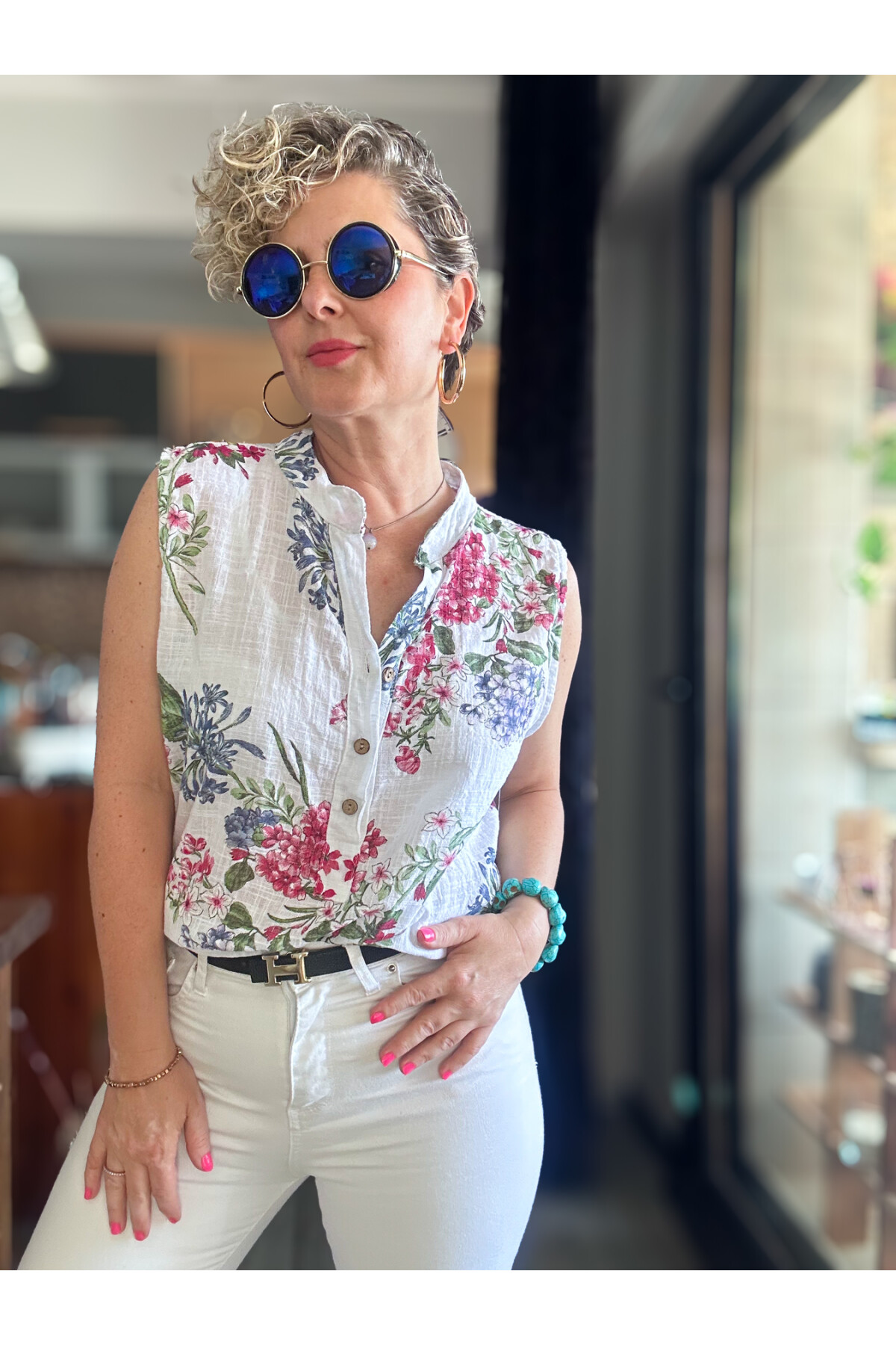 Massa Ortanca Desen Sıfır Kol İtalyan Bluz Beyaz