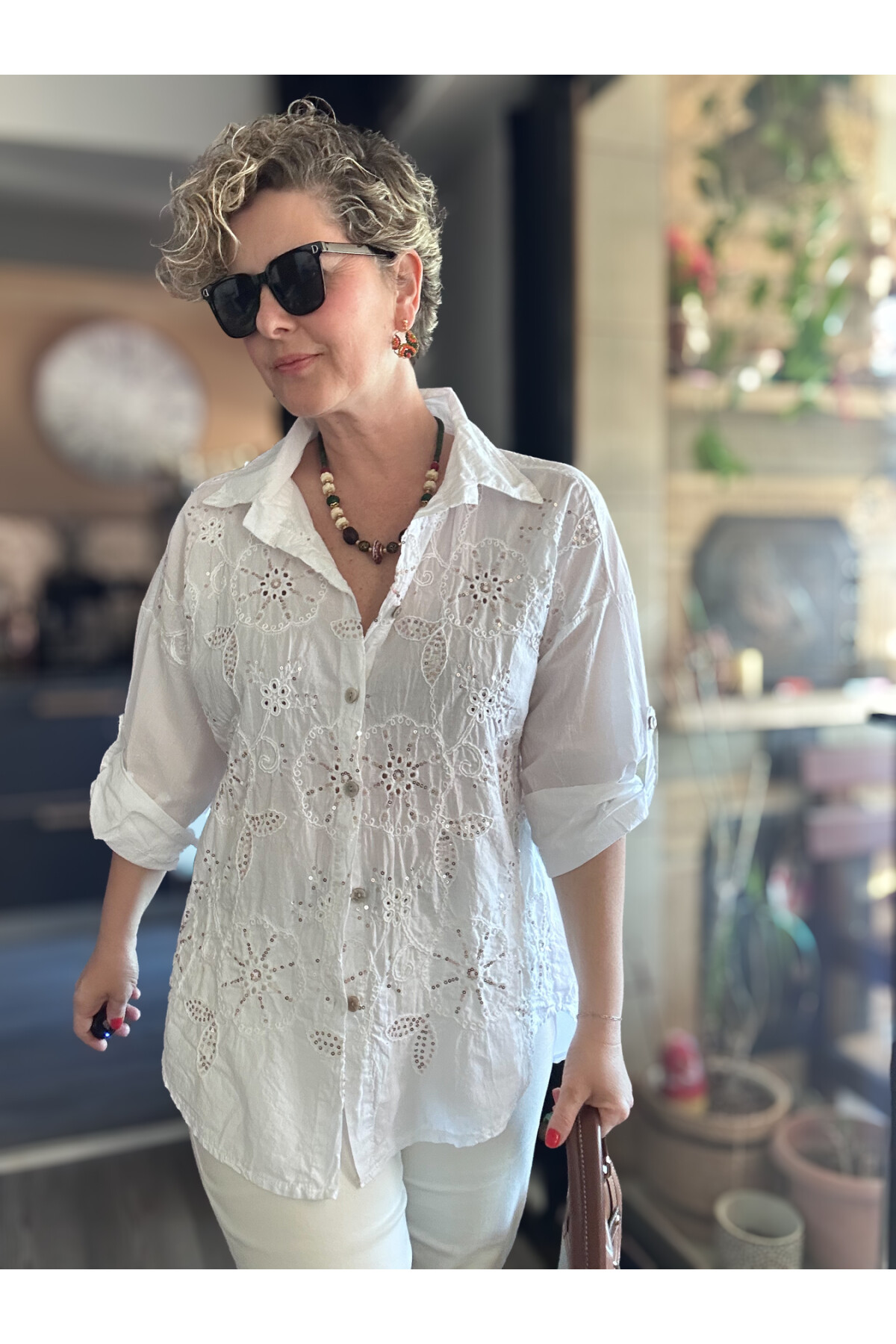 Melly İtalyan Fisto Pul Detay Gömlek Beyaz