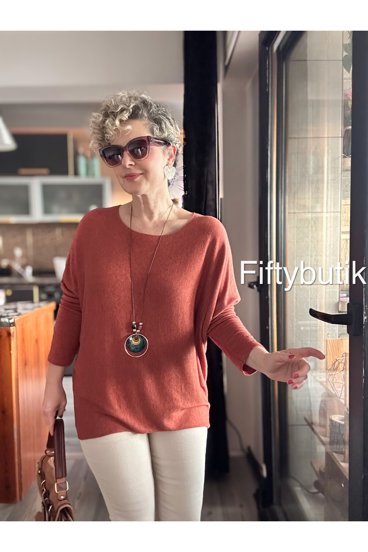 Mezzo İtalyan Kolyeli Tasarım Triko Bluz Kiremit