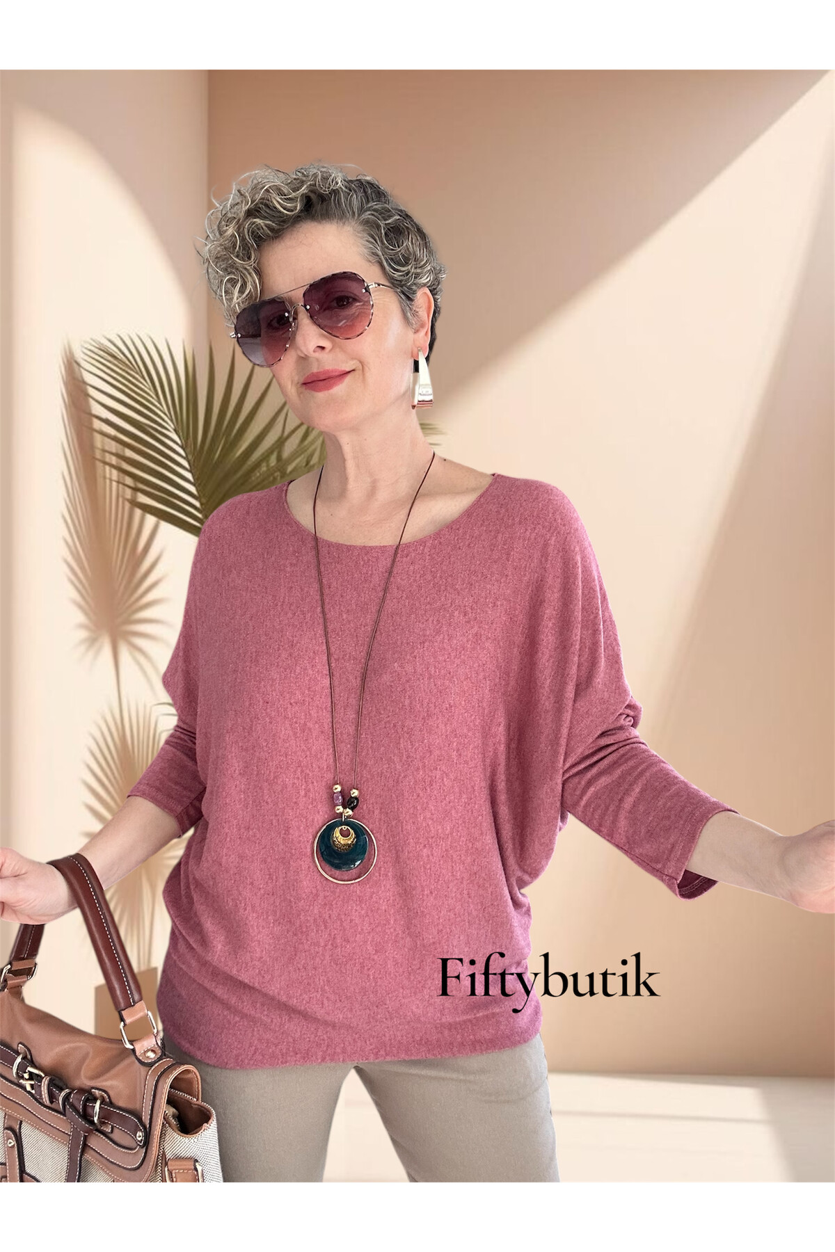 Mezzo İtalyan Kolyeli Tasarım Triko Bluz Pudra