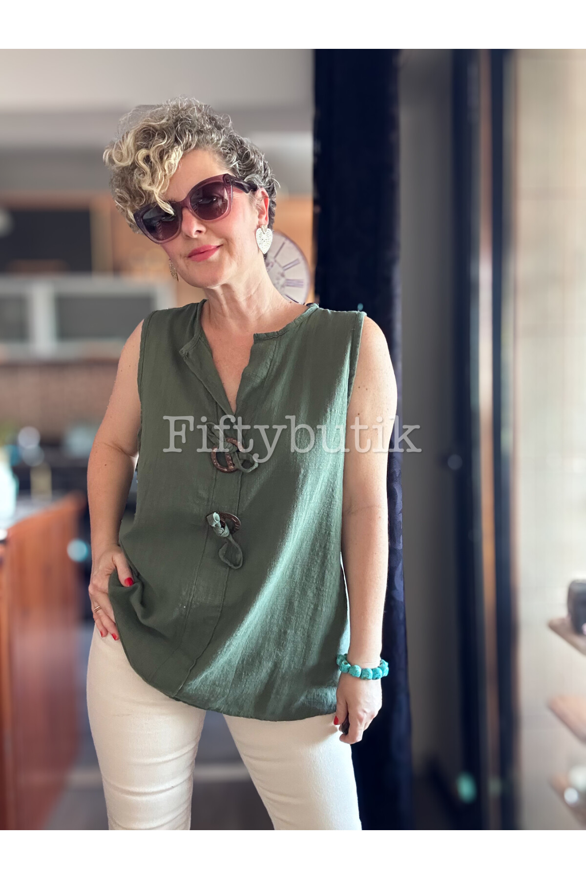 Neggi Tasarım Tokalı Bluz Haki Yeşil