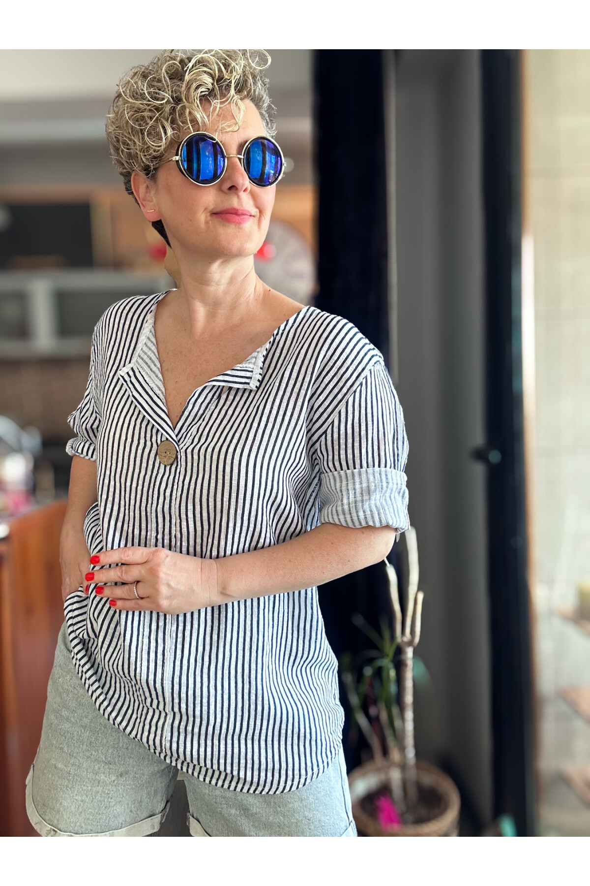 Rimmi İtalyan Çizgili Düğme Detay Bluz Beyaz